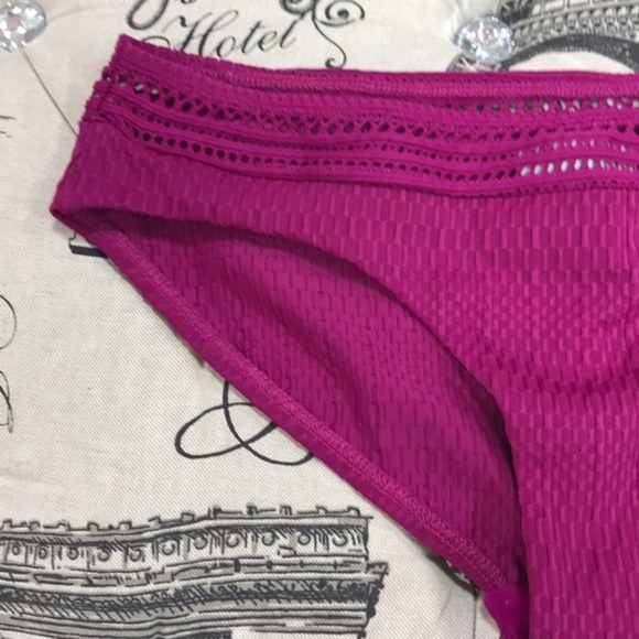 Robin Piccone Perla Crochet Bikini Bottoms - Picture 5 of 6